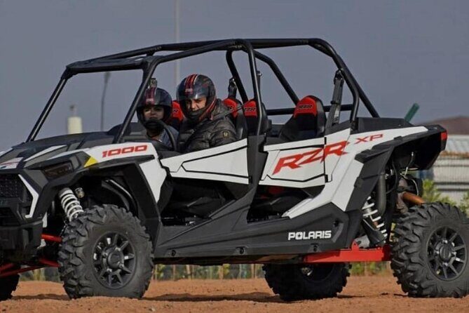 Polaris RZR X4 Buggy Ride in the Dubai Desert – Guided Tour - The Mid-Ride Break: Photos, Refreshments, and a Moment to Breathe