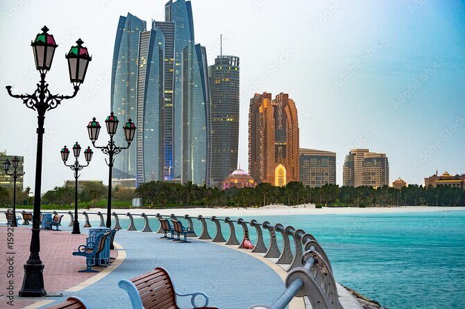 Premium Abu Dhabi City Tour With Hindu Temple Visit - Private - Heritage Village and the Corniche: culture you can actually walk off