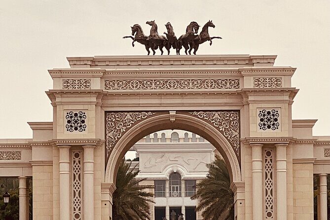 Premium Full Day Dubai City Sightseeing Tour - Jumeirah Mosque: a calm first stop with free entry