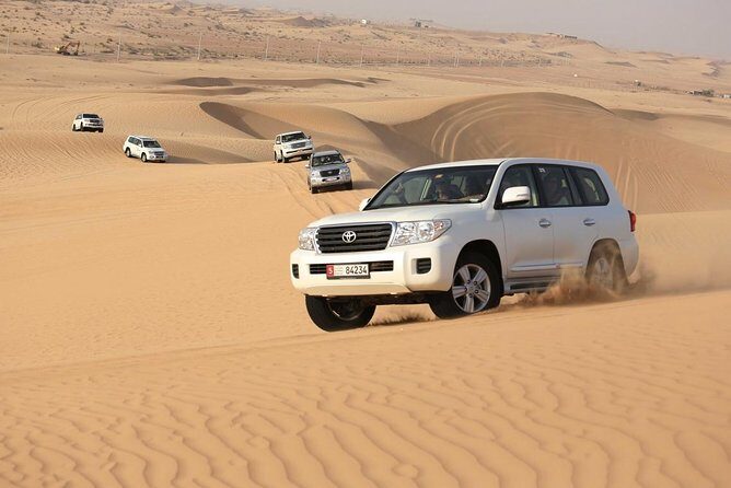Premium Morning Desert Safari in 4x4 Private Vehicle Up To 6 Pax - Dress, footwear, and small comfort choices that matter in the dunes