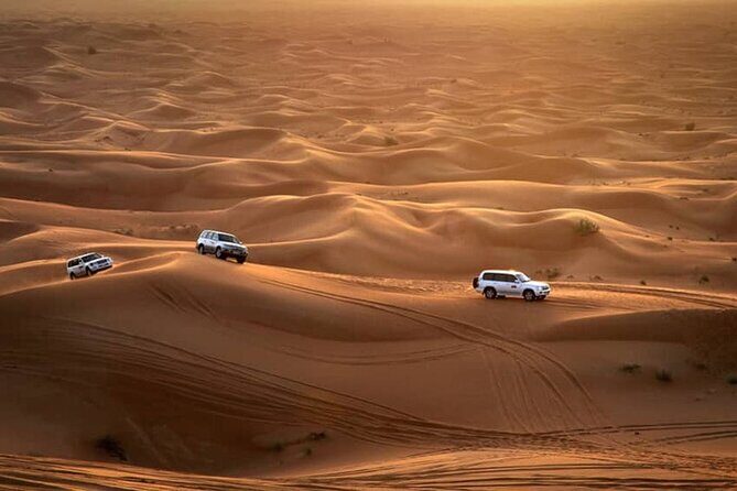 Premium Sundowner Red Dunes & Camel Safari with BBQ Dinner - Sunset Photo Ops: How to Get the Best Light Without Losing the Flow