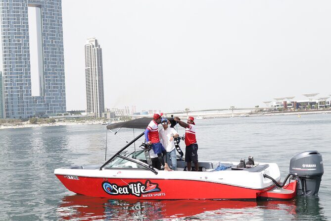 Private 1 Hour Boat Ride in Dubai - It’s a Simple Trip, and That’s a Feature
