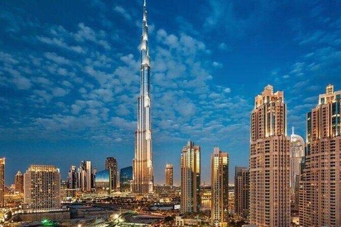 Private 4 hour Dubai Sightseeing Tour with a Guide - Jumeirah Mosque: free entry and classic photo spots