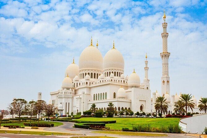 Private Abu Dhabi City Guided Tour - Qasr Al Watan and Louvre Abu Dhabi: optional add-ons with extra ticket cost