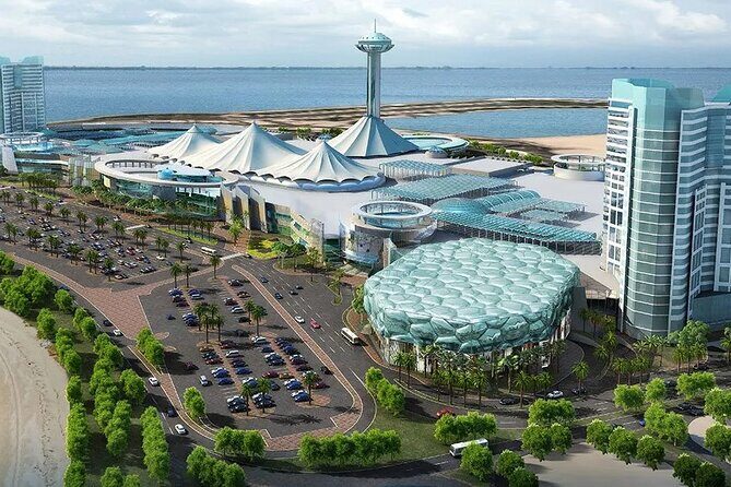 Private Abu Dhabi City Tour from Dubai in 4 by 4 Vehicle - Emirates Palace (Mandarin Oriental): luxury architecture without booking a room