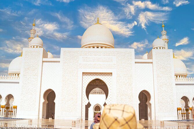 Private Abu Dhabi City Tour : Sheikh Zayed Mosque & Heritage Village - Guide matters: what you’ll get from an explainer like Nini or Sylvana