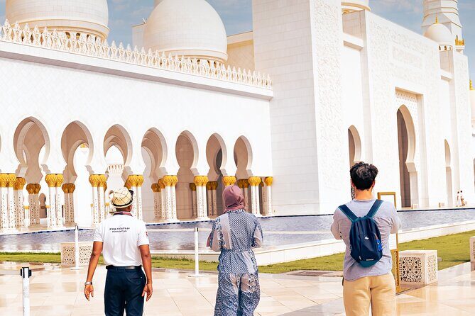 Private Abu Dhabi City Tour : Sheikh Zayed Mosque & Heritage Village - Emirates Heritage Village: goat-hair Bedouin tents and real crafts