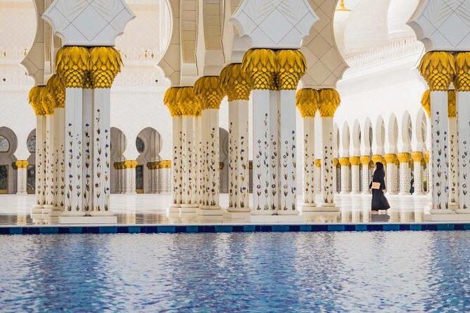 Private Abu Dhabi City Tour with Ferrari World Including Transfer - Date Market, Corniche photos, and Heritage Village crafts in one morning