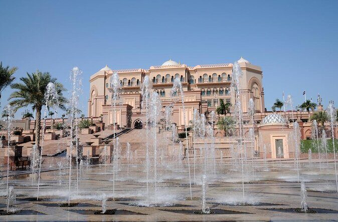 Private Abu Dhabi City tour with Gold Coffee at Emirates Palace - Key Things I’d Zoom In On