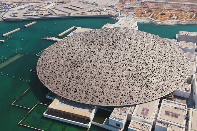 Private Abu Dhabi City Tour with Louvre Museum & Sheikh Zayed Grand Mosque - Price and value for a group of up to five