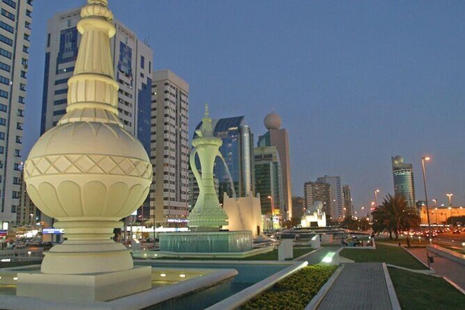 Private Abu Dhabi City Tour with Sheikh Zayed Moque - Sheikh Zayed Grand Mosque: more than a photo stop