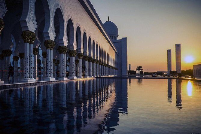 Private Abu Dhabi Sheikh zayed mosque with Louver Museum & Emirates Place Tea - Emirates Palace Mandarin Oriental: Ending With Tea and a Calm Finish
