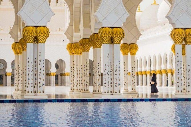 Private Abu Dhabi Sheikh zayed mosque with Louver Museum & Emirates Place Tea - Why Private Transfers Matter in Abu Dhabi (Even When You’re Short on Time)