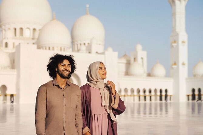 Private Abu Dhabi sightseeing Tour by luxury minivan 6X person - Quick hits before you go
