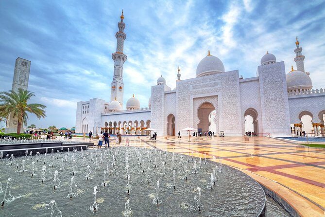 Private Abu Dhabi Tour - Exclusive Vehicle - Morning logistics: 9:00am start and pickup anywhere