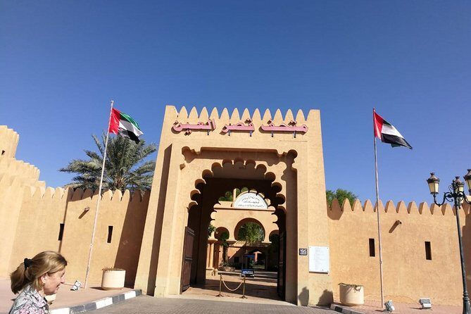 Private Al Ain tour from Dubai with professional Driver - Stop 4: Jebel Hafeet for city views and photo time (30 minutes)