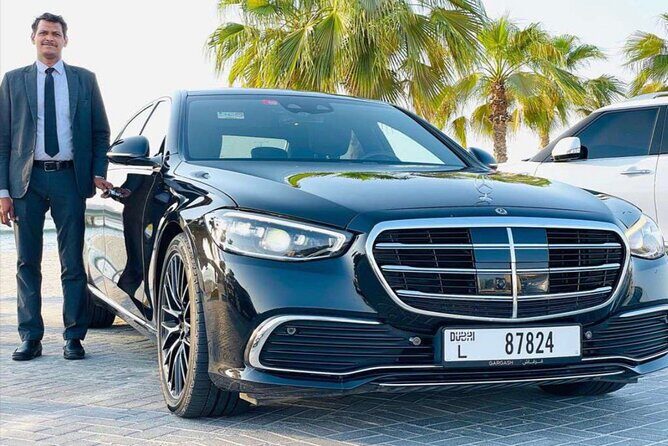 Private Car with Driver at Disposal in Dubai or Abu Dhabi - Stops That Fit This Service: Icon Photos, Souks, and Big Outings