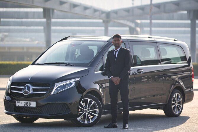 Private Departure Transfer: Dubai Airport (DXB) - The ride itself: private, air-conditioned, and newer cars