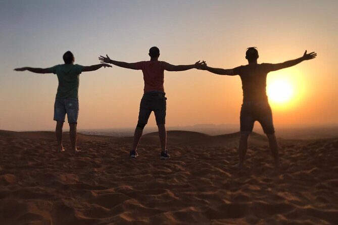 Private Desert Adventure –Dune Bashing, Dinner& Live Performances - Camel Ride and Henna: Classic Desert-Camp Cultural Extras