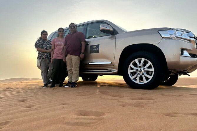 Private Desert Safari Tour With Dune Bashing in Dubai - Sunset Views and Traditional Activities: When the Desert Turns Photogenic