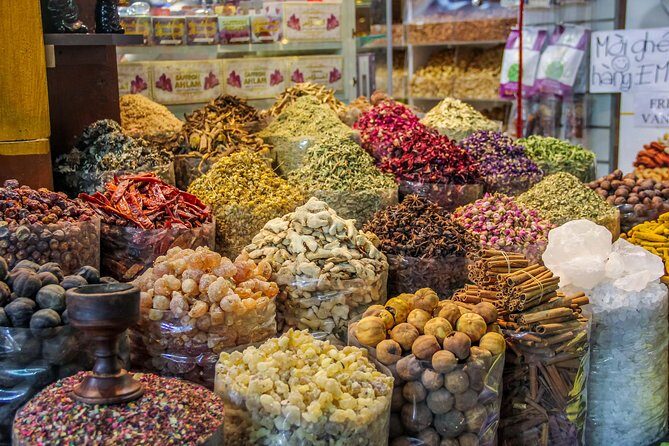 Private Dubai City Tour: Explore the City's Top Attractions - Old Dubai in motion: Al Fahidi Fort and Dubai Museum