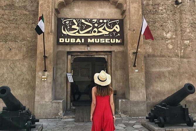 PRIVATE Dubai City Tour up to 6 person (Museum | Souk | Atlantis | Beach & more) - Jumeirah Mosque and the white marble dome: a respectful stop with great views
