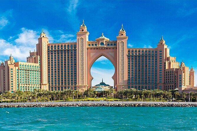 Private Dubai City Tour with Miracle Garden Ticket - Dubai Marina in 20 Minutes: Yachts, Malls, and a Quick Stretch Walk