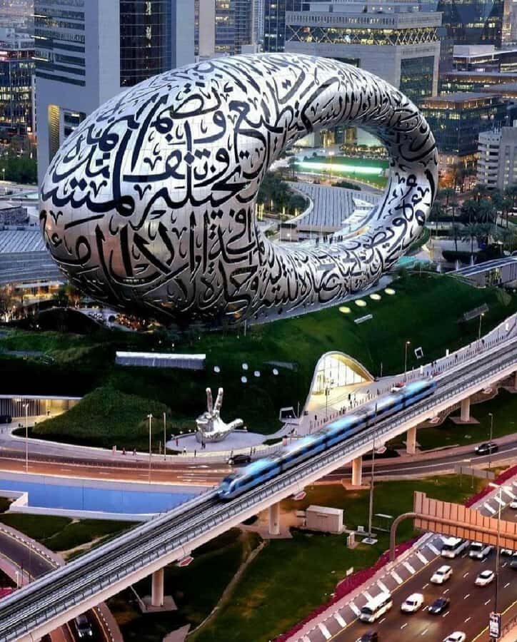 Private Dubai CityTour with Miracle Garden or Global Village - The Pace of an 8-Hour City Tour: Photo Stops Without Feeling Like a Photo Factory