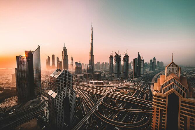 Private Dubai Day Tour: Multiple Options, Including Sharing - Jumeirah Mosque: a calm start and a first look at Emirati architecture
