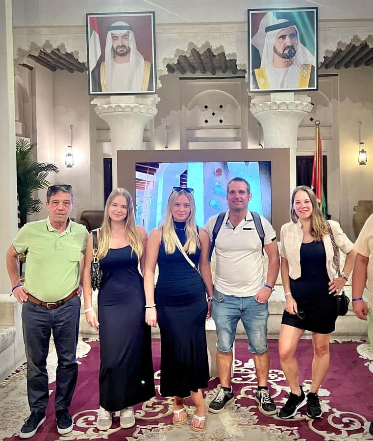 Private Dubai Old Town Tour,street food,Boat & Museums - Secret photo stop: short scenic breaks that reset your brain