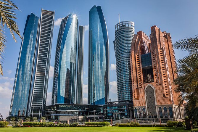Private Full Day Abu Dhabi City Tour - Abu Dhabi Dates Market: what to expect from a 400-type stop