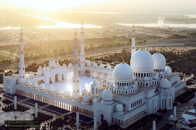 Private Full Day Abu Dhabi City Tour with Pick Up - Key things you’ll notice on this tour