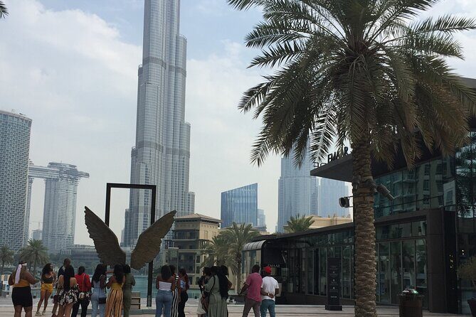 Private Guided Tour in English or Spanish in Dubai - Burj Al Arab and Jumeirah Public Beach: the easiest first win