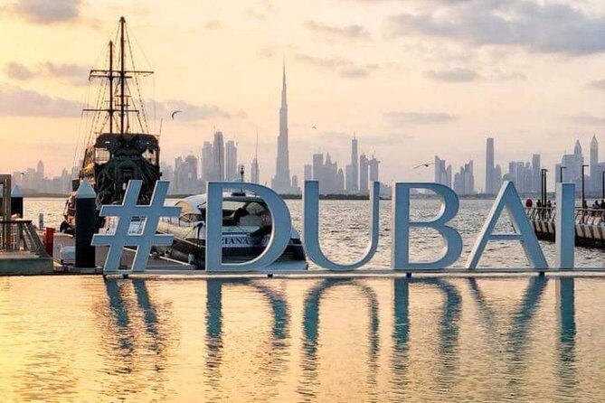 Private Half Day Modern Dubai City tour with Lunch - Getting your bearings: La Mer to Jumeirah Beach in the first hour