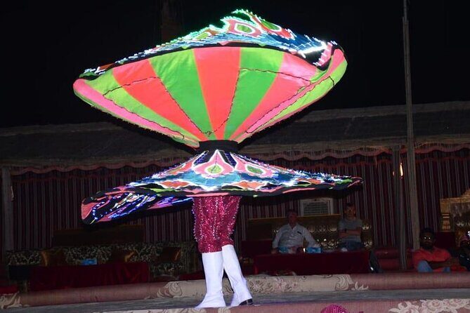 Private Hummer Desert Safari Experience with BBQ Dinner - BBQ dinner with live shows: what the evening includes
