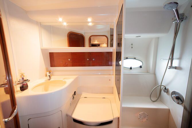 Private Luxury Everest Yacht Cruise from Dubai Marina - Stop-by-stop: what each part is for (and what to watch out for)