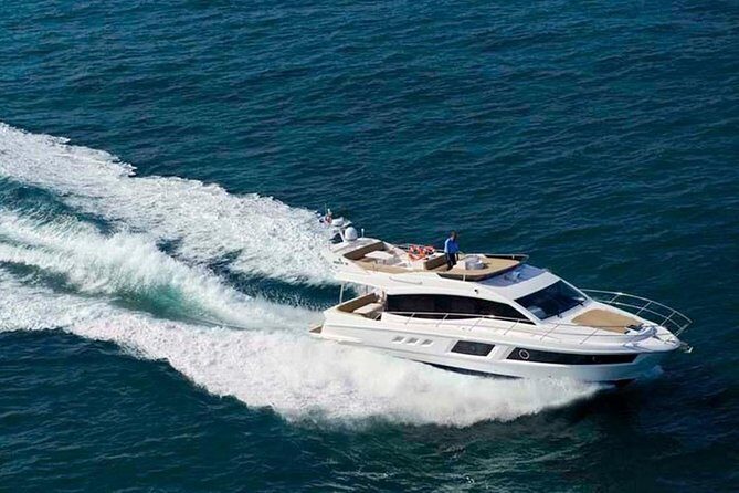 Private Luxury Yacht cruise around Atlantis and Dubai Marina - What you’ll see: Atlantis, Palm Jumeirah, and Burj Al-Arab from the water