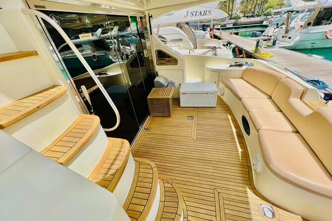 Private Luxury Yacht Tour From Dubai Marina - Who This Tour Suits Best (And Who Might Skip It)
