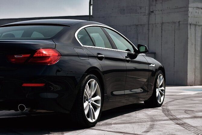 Private One-way Airport Transfer Dubai Airport DXB To Dubai - Quick highlights before you book