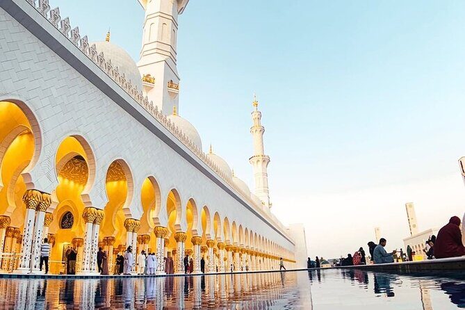 Private Round-Trip Sheikh Zayed Grand Mosque Tour from Dubai Inc. Transport - A 2-Hour On-Site Visit: How the Timing Works