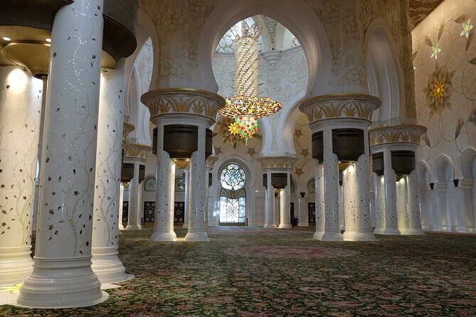 Private Sheikh Zayed Mosque Tour from Dubai - FAQ