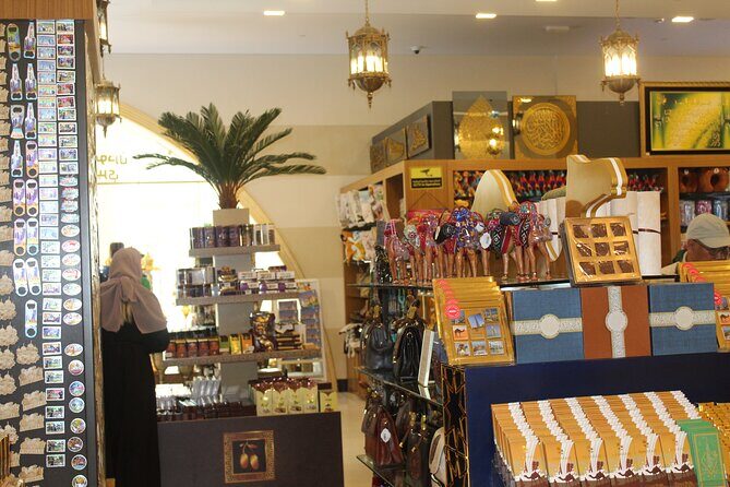 Private Sightseeing Tour in Abu Dhabi - Private comfort: the Abu Dhabi day-trip setup