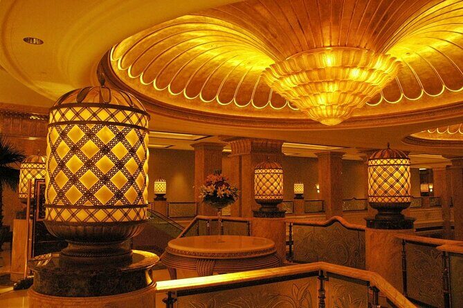 Private Sightseeing Tour in Abu Dhabi - Emirates Palace and Etihad Towers: luxury exterior views