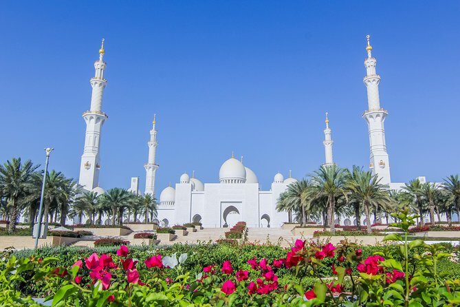 Private Tour: Abu Dhabi Full-Day City sightseeing with Transport from Dubai - Emirates Palace and Corniche Views: Photo Stops With Real Context