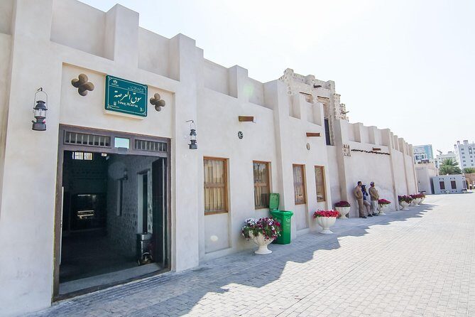 Private Tour: Sharjah City Highlights from Dubai - Sharjah’s Islamic Civilization Museum: what you learn before you shop