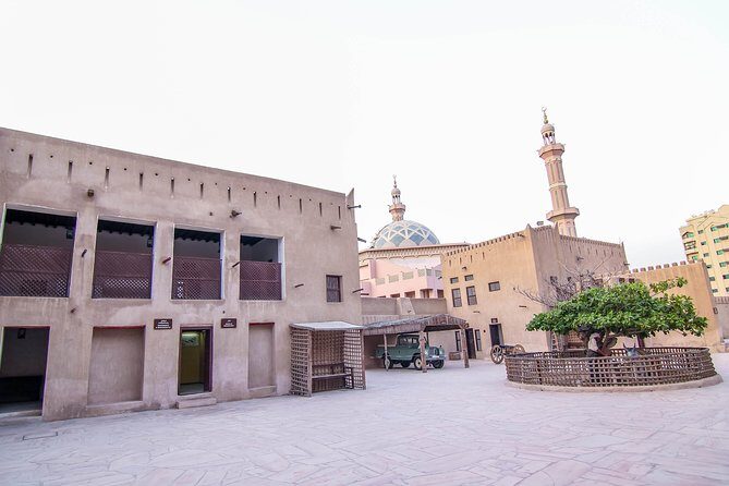 Private Tour: Sharjah City Highlights from Dubai - Getting there: private minivan pickup from central Dubai