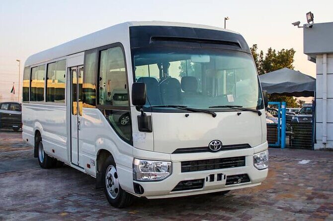 Private Transfer from Dubai International Airport to Dubai Hotels - The Ride Through Dubai: Comfort and Driver Handling