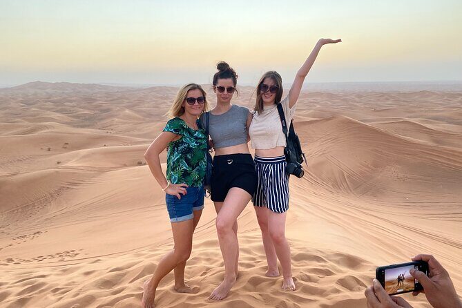 Private VIP Desert Safari for Families with BBQ Dinner (Private) - Sunset and the dune picture point: the “wow” moment that’s worth the timing