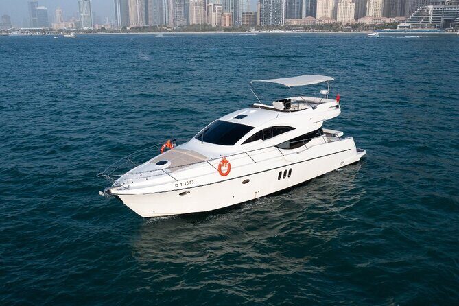 Private Yacht Cruising Rental from Dubai Marina - The 55-foot Numarine layout: where comfort and photos actually happen