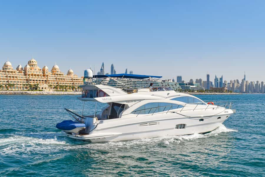 Private Yacht Dubai: 56ft - The 56ft private yacht experience from Dubai Marina